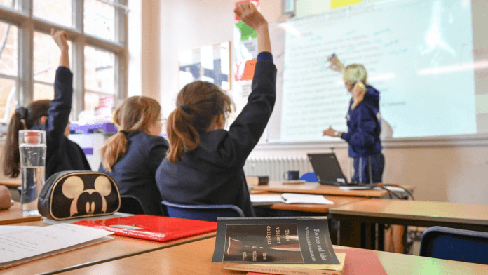UAE private tuition permit