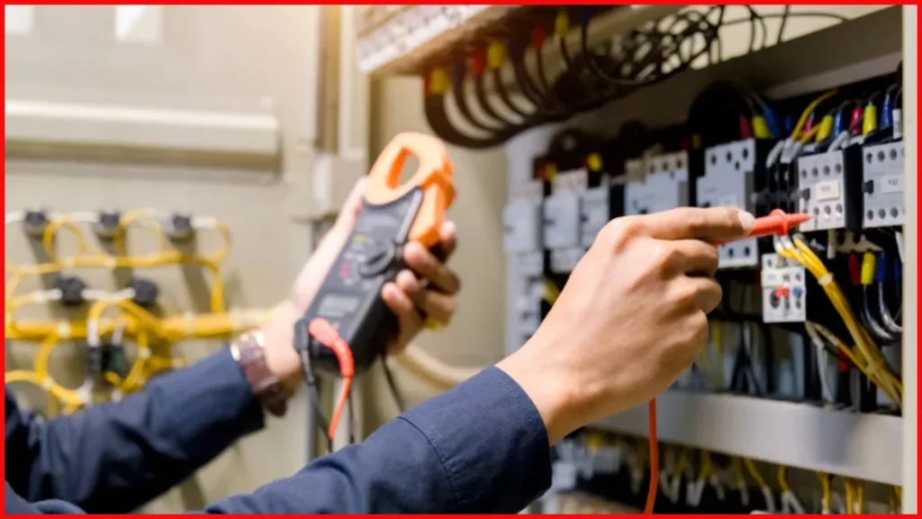 What is the Dubai Electrician Salary for Indians 2026