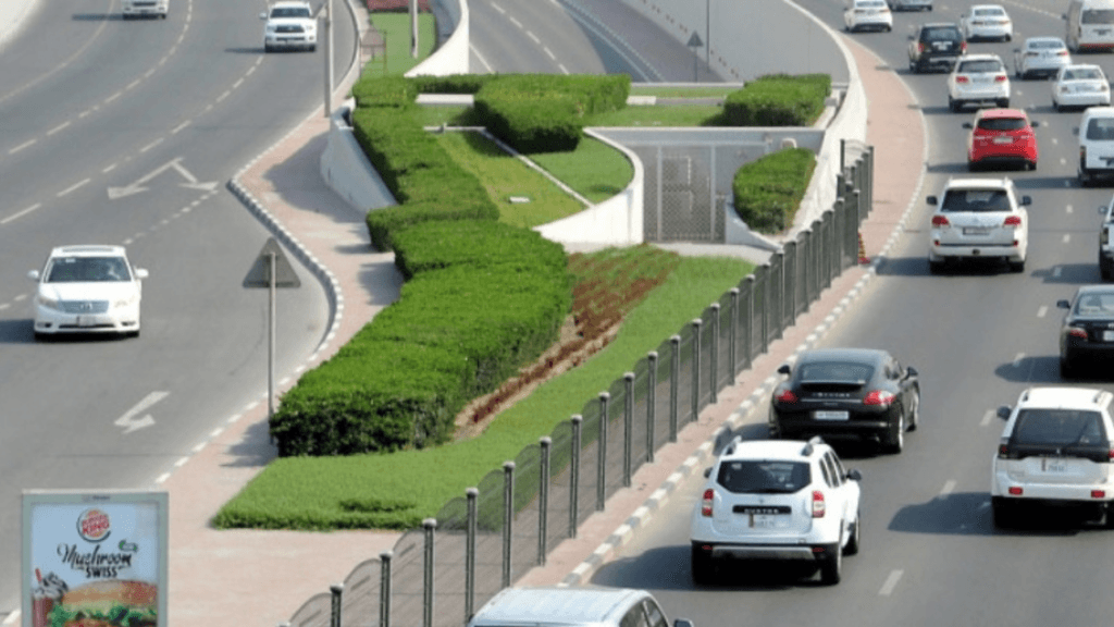 Qatar illegal taxi warning 