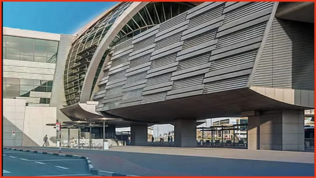 Dubai Mall Metro Station