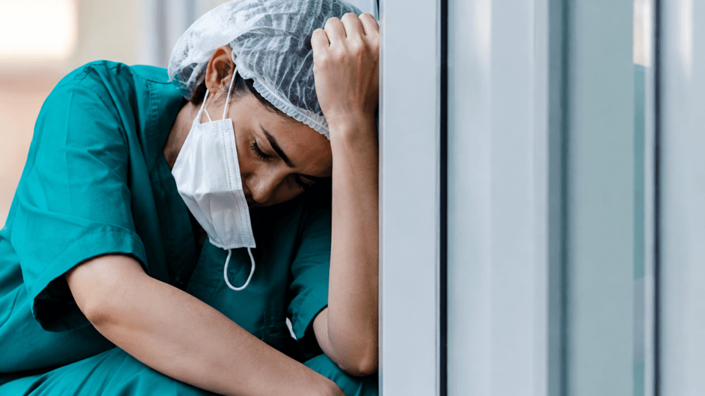 Qatar nurse fake documents ban 