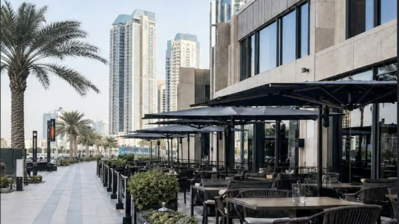 Abu Dhabi Outdoor Seating Rules