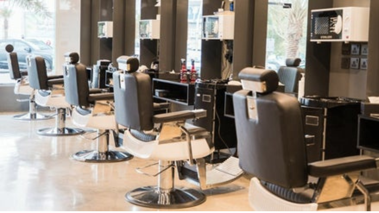 Saudi Arabia Barber Shop New Regulations